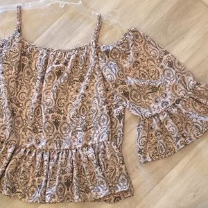 H&M pink paisley cold shoulder frill top size 8